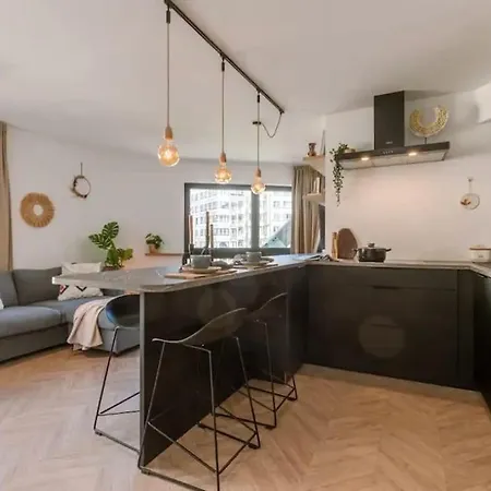 Apartamento Comfortabel In Centrum Vlakbij