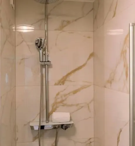 Comfortabel In Centrum Vlakbij 公寓 *