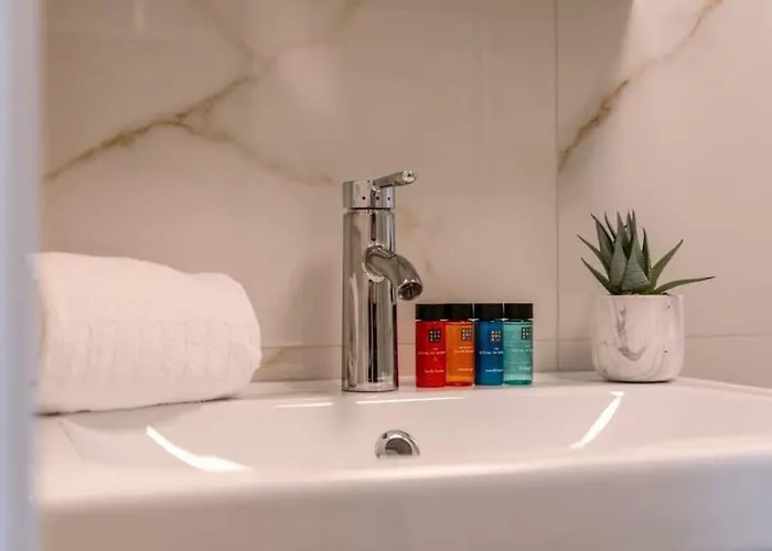 Comfortabel In Centrum Vlakbij 奥斯滕德