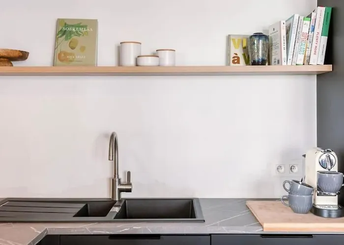 Comfortabel In Centrum Vlakbij 公寓 *